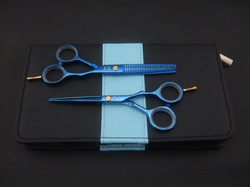 Комплект парикмахерских ножниц JOEWELL синего цвета 14 см